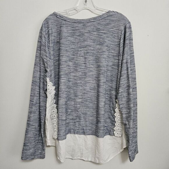 Crown and IVY Women's Gray & White Top w/White Shirt Tail Side Inserts Lace 2X - Picture 2 of 8